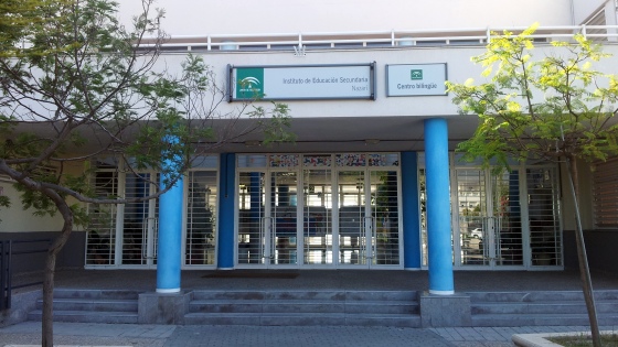 Ms de un millar de alumnos se incorporan hoy a las clases en los IES de Salobrea